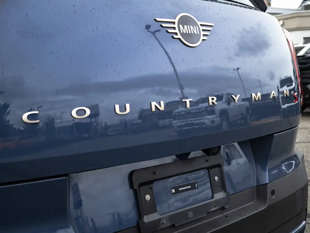 MINI Countryman снимка MINI Countryman