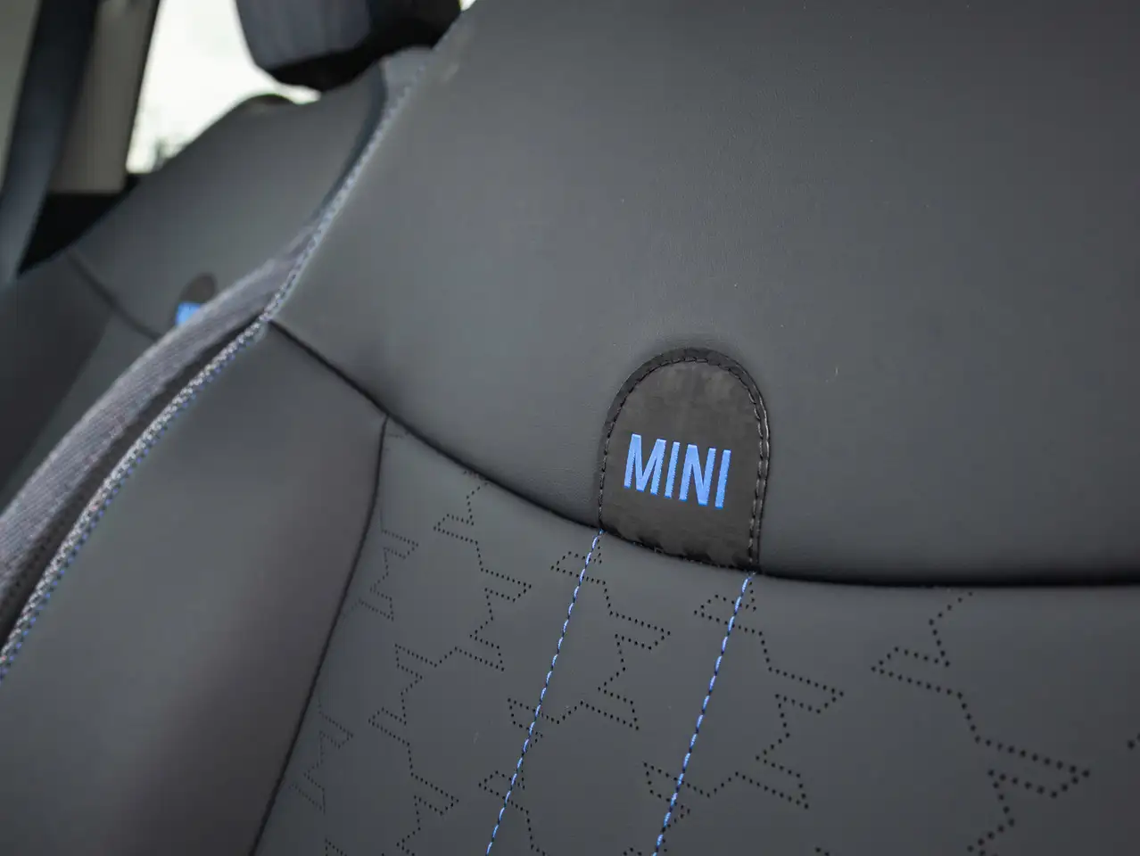 MINI Countryman снимка MINI Countryman