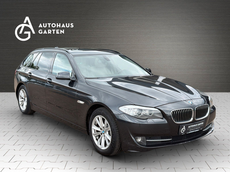 BMW 523 i Touring Xenon Panorama Leder SHZ PDC 2.Hd — photo 8