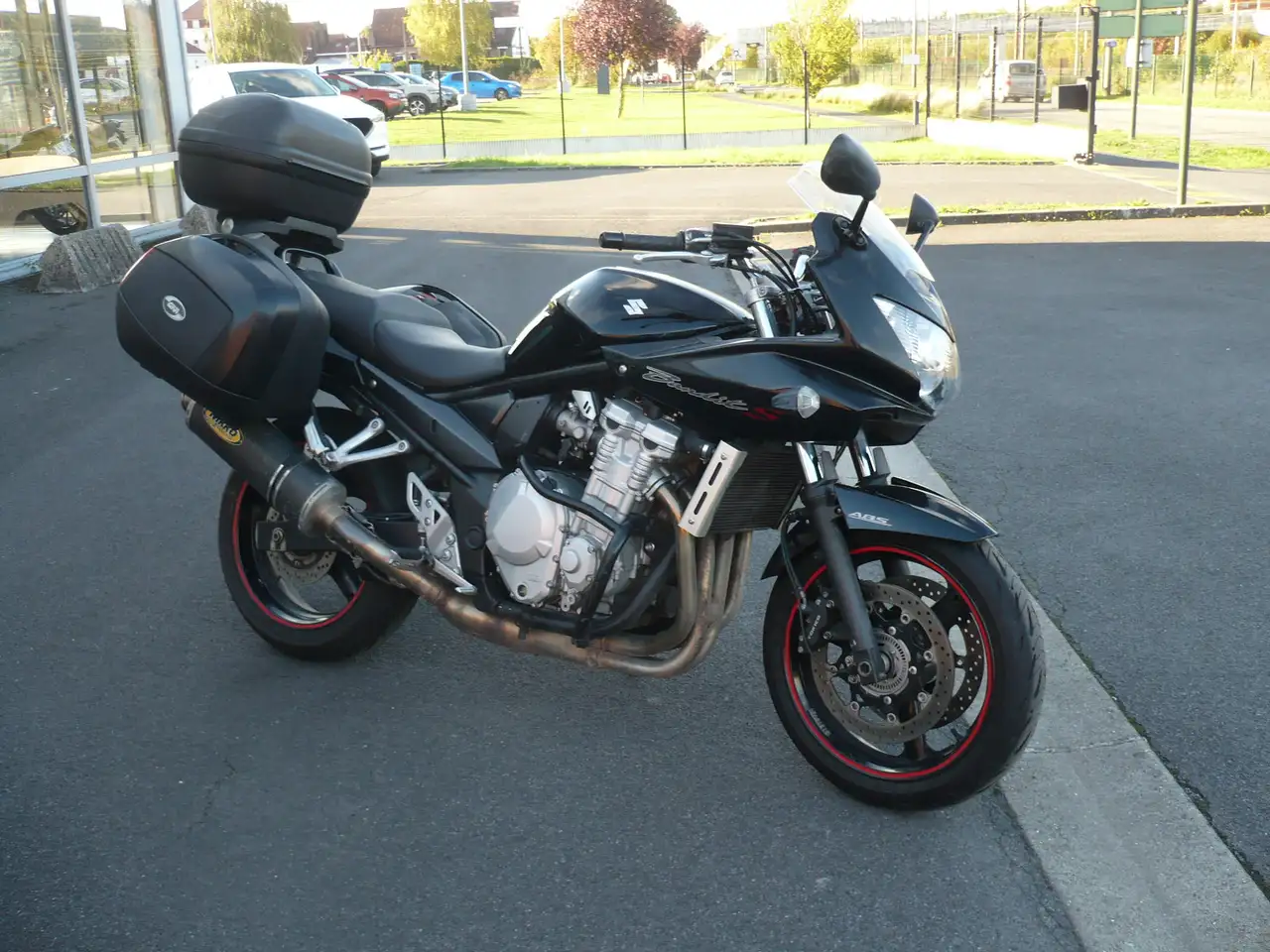 Suzuki GSF 650