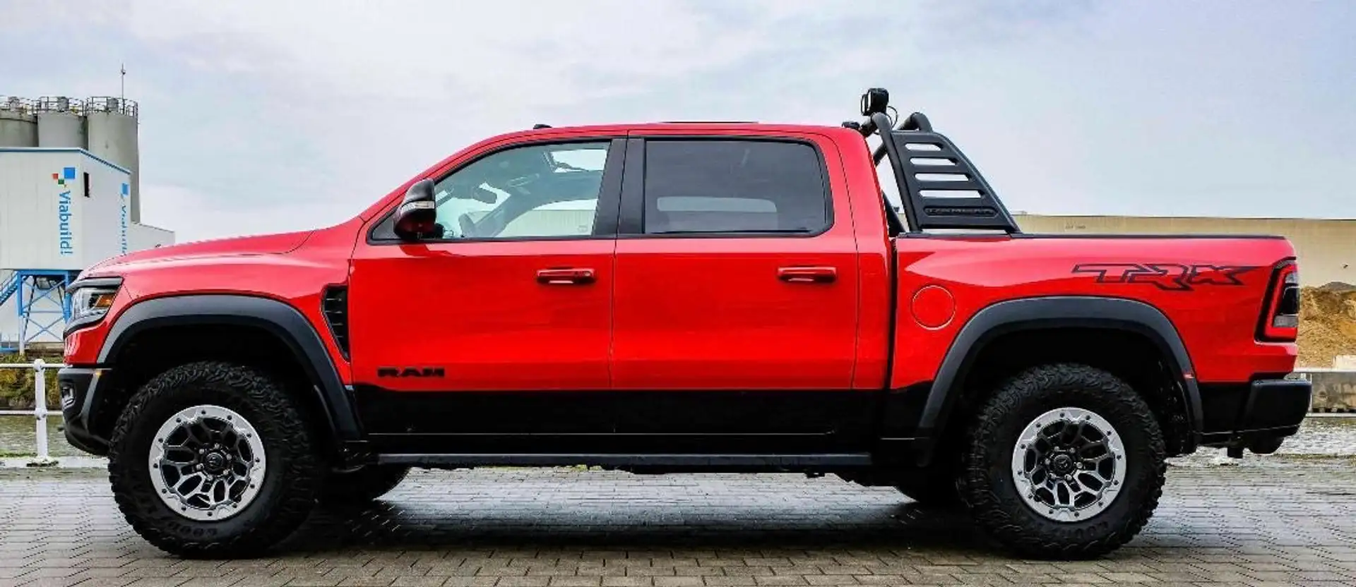 RAM 1500 RAM TRX 62. V8. LPG 200 L Red - 1