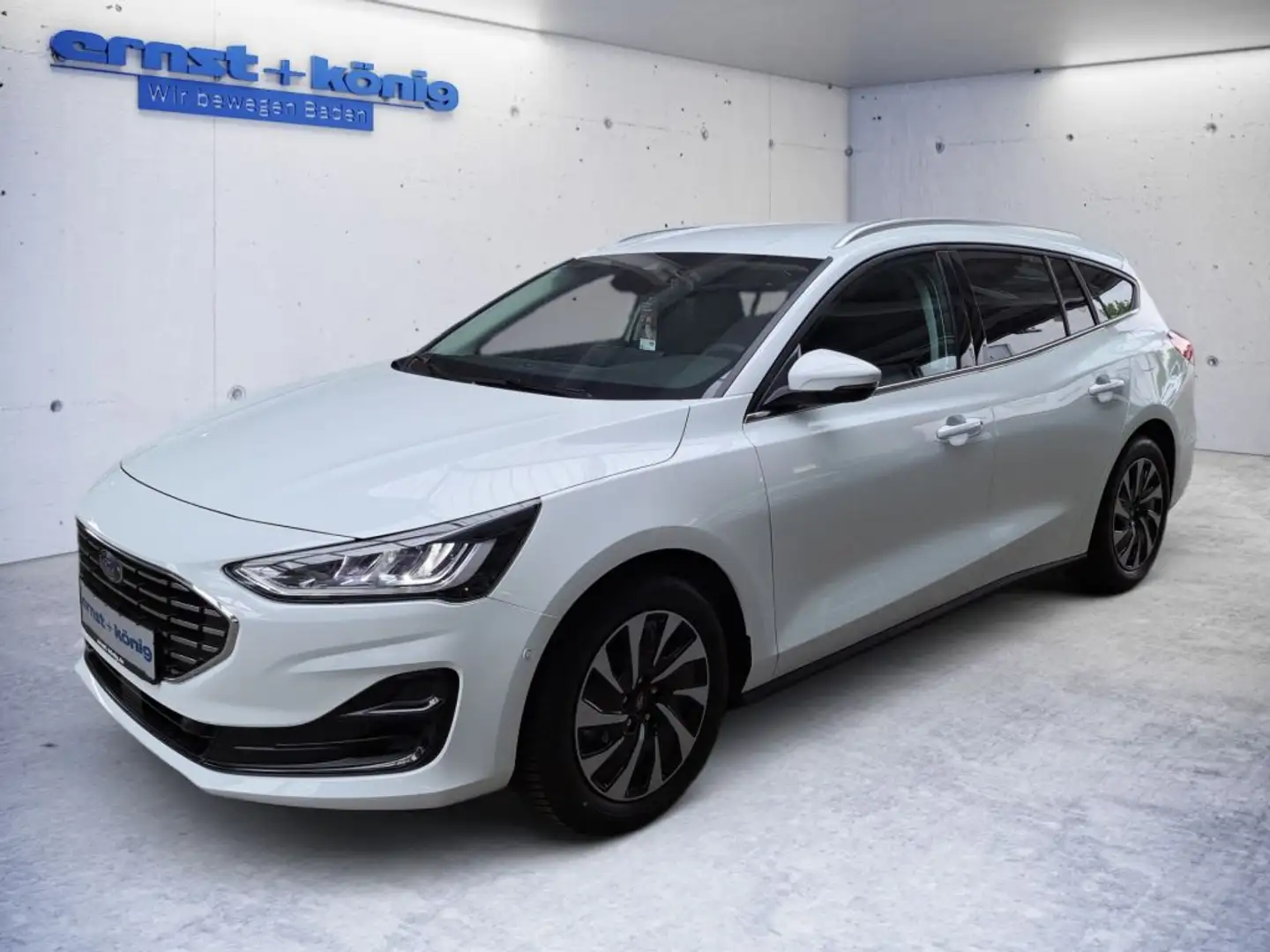 Ford Focus Turnier 1.5 EcoBlue Start-Stopp-System Aut. TITANI Weiß - 1