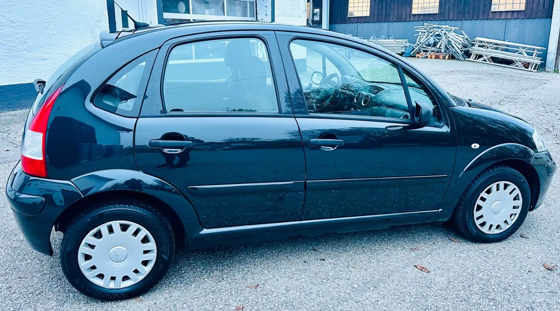 Citroen C3 1.1l Tüv NEU+8FACH Schwarz - 2