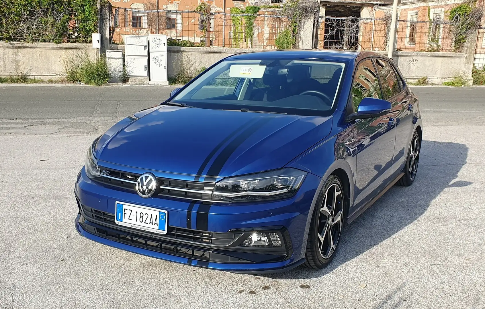 Volkswagen Polo 5p 1.0 tsi Sport 95cv - 1