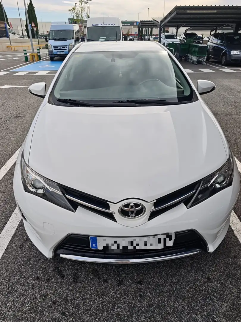 Toyota Auris Touring Sports 130 Active - 1
