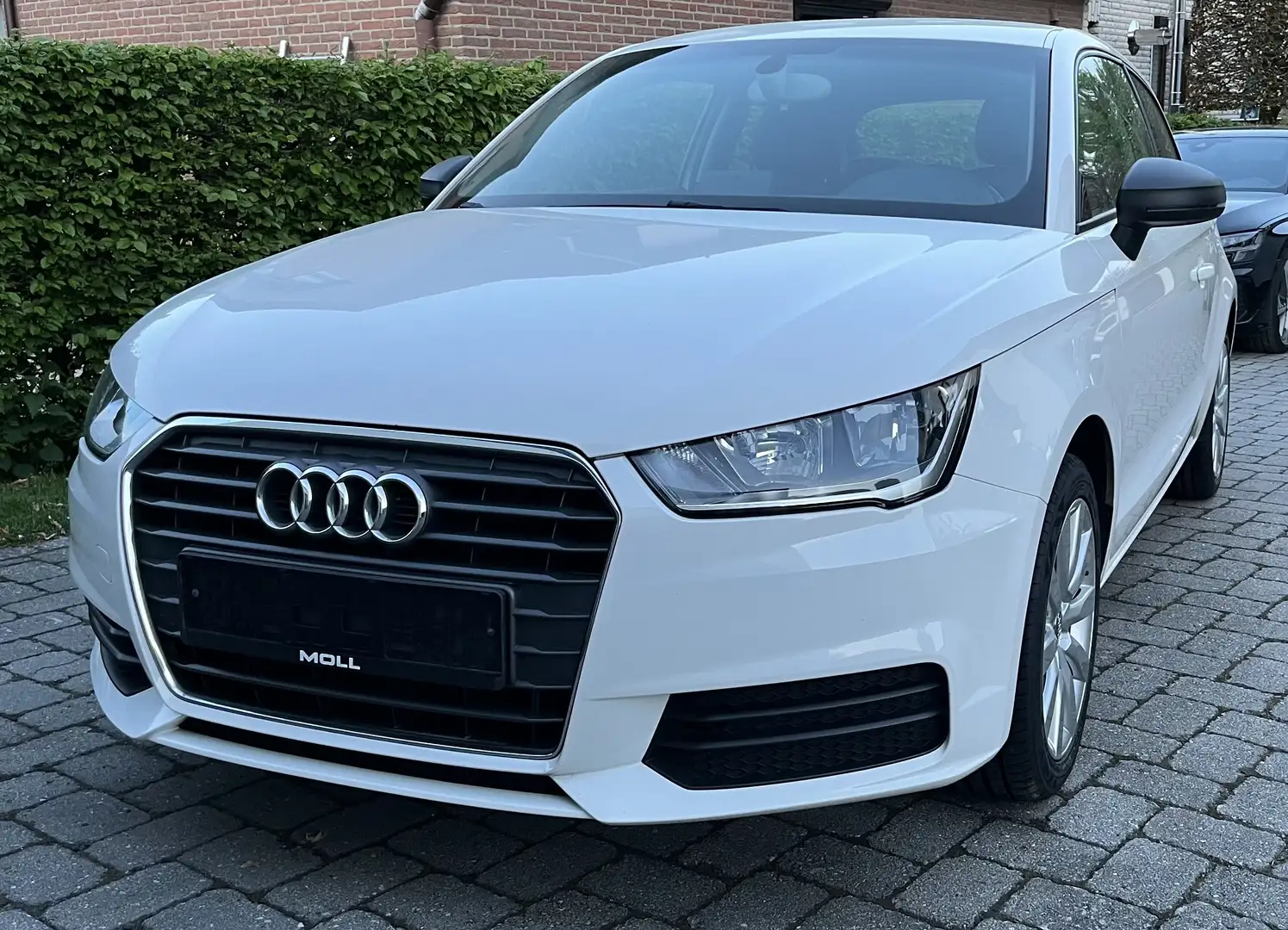 Audi A1 1,4 TFSI Unfallfrei Weiß - 2