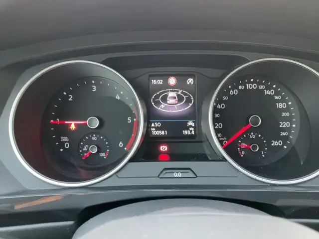 Volkswagen Tiguan view 19