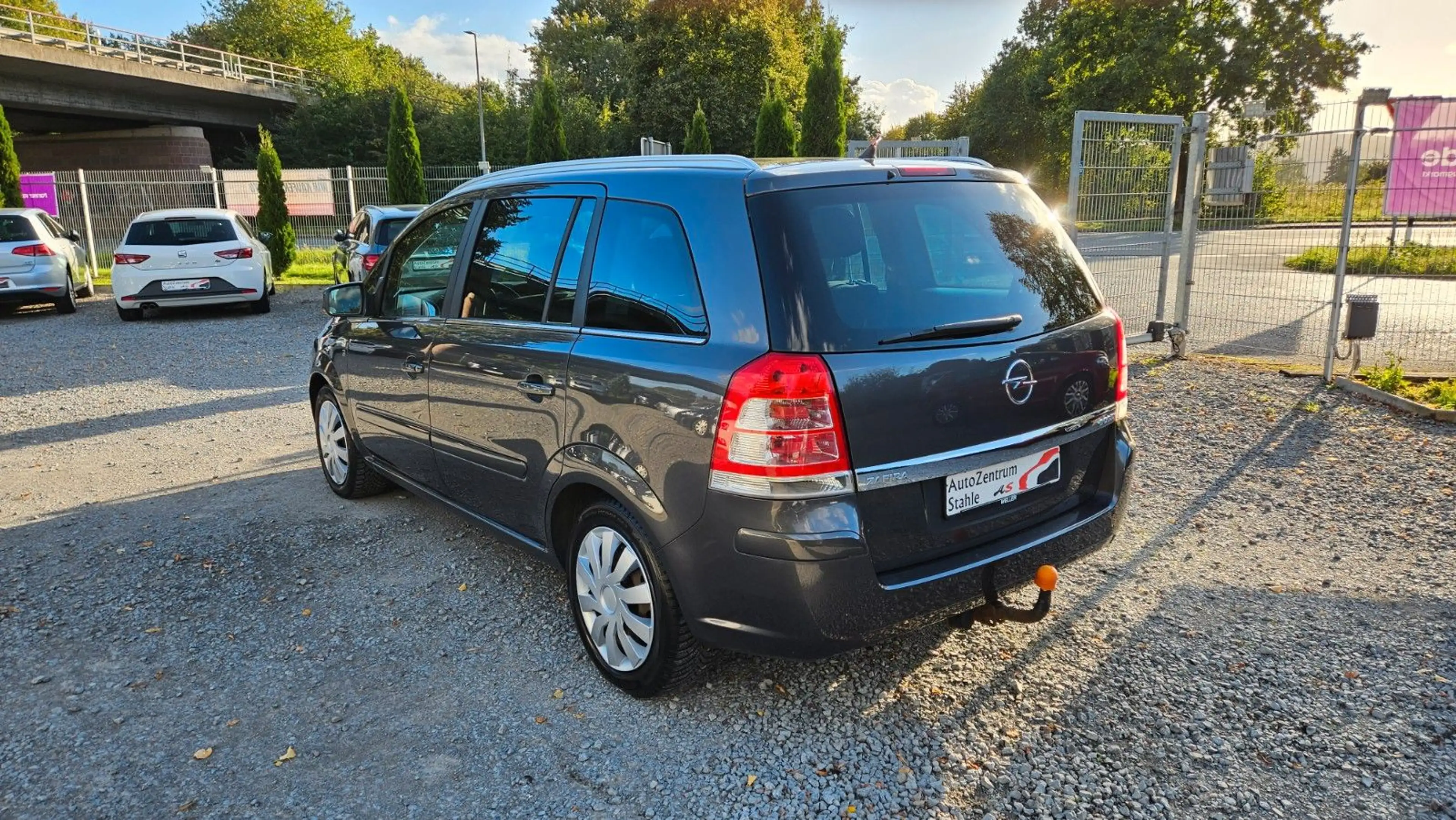 Opel Zafira B Edition 111 Jahre*AHK*7-Sitzer/Garantie — photo 7