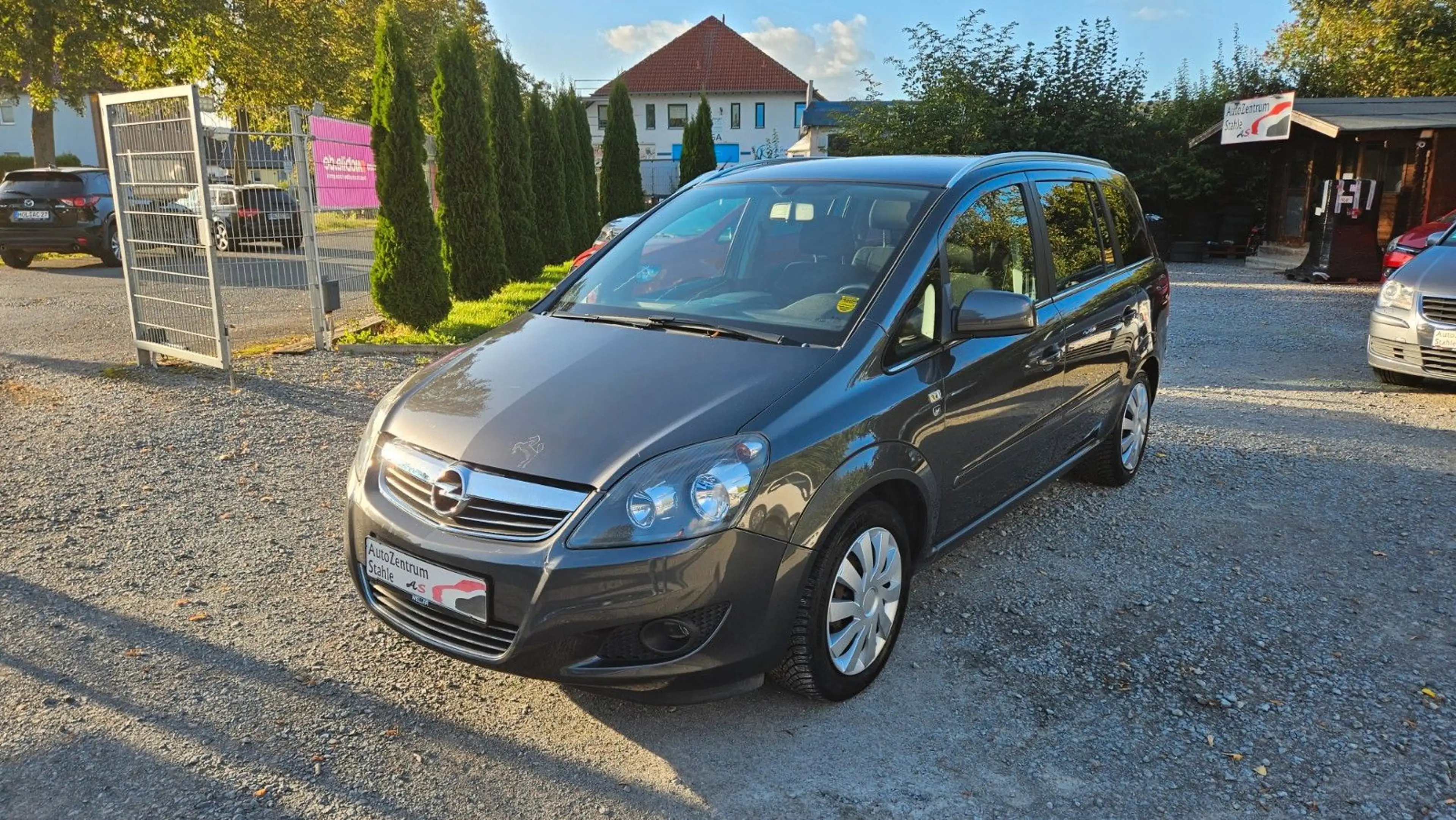 Opel Zafira B Edition 111 Jahre*AHK*7-Sitzer/Garantie