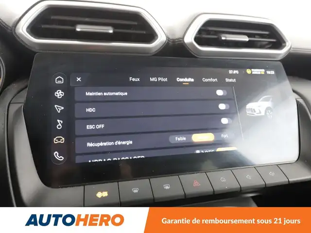 MG ZS view 24