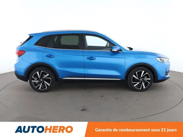MG ZS view 7