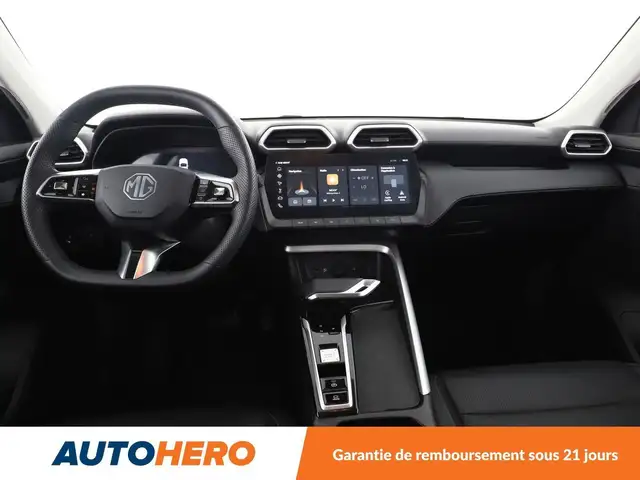 MG ZS view 12