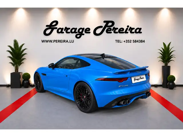 Jaguar F-Type view 4