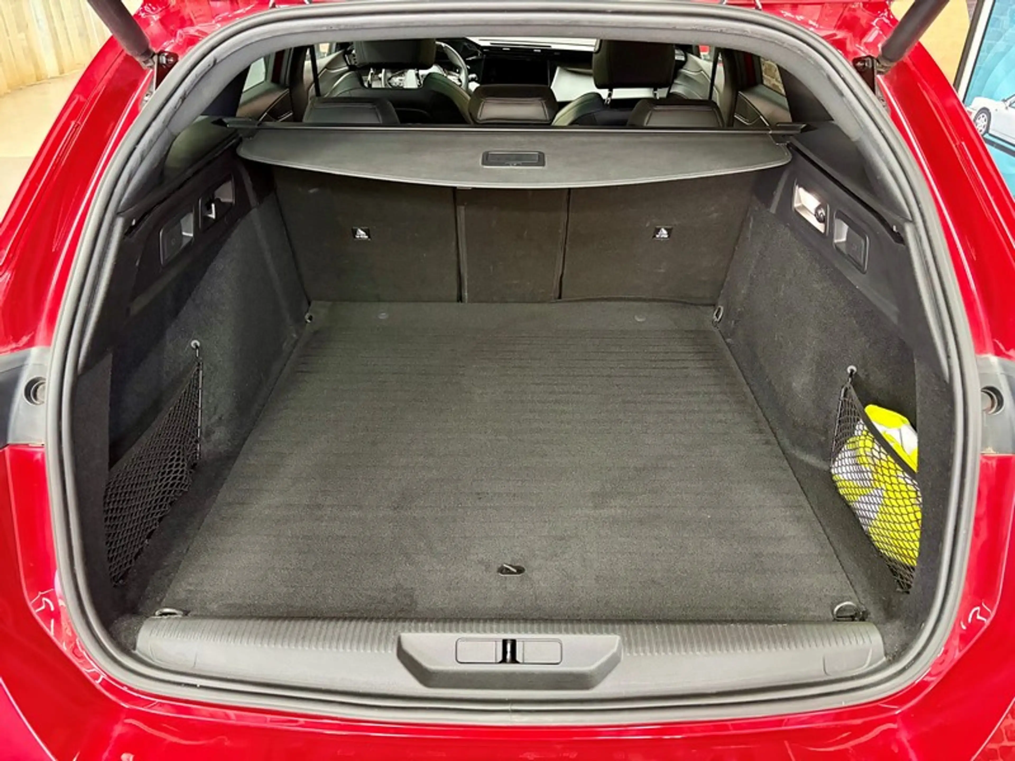 Peugeot 308 308 SW 1.5 BlueHdi 131cv Auto GT — photo 7