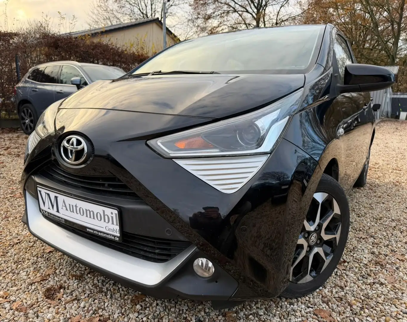 Toyota Aygo (X) Team Deutschland Automatik*Kamera*AWR Schwarz - 1