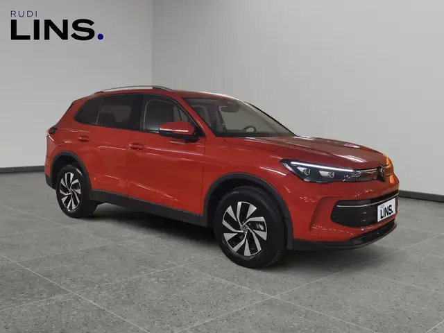 Volkswagen Tiguan view 7