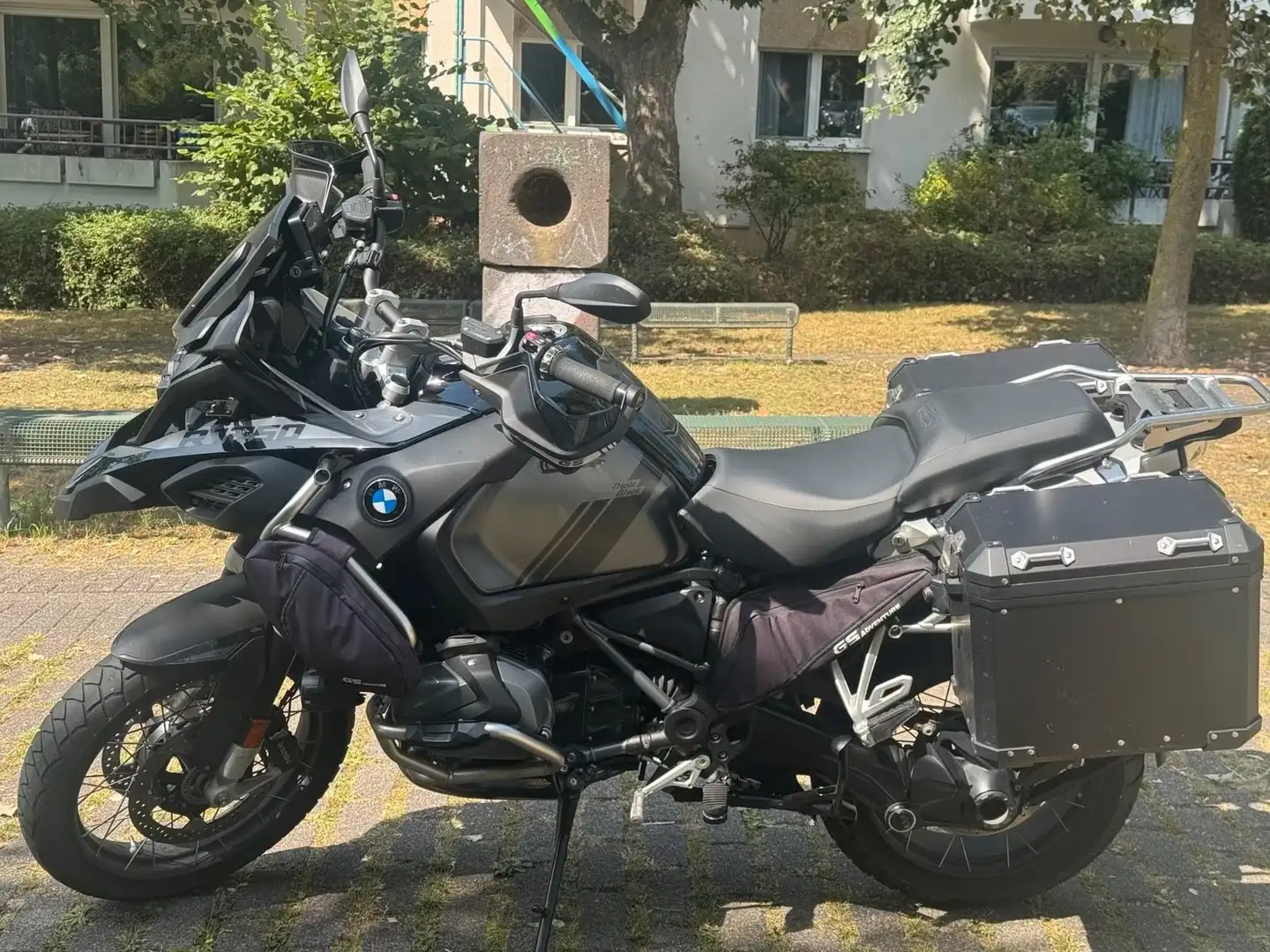 BMW R 1250 GS Adventure Noir - 1