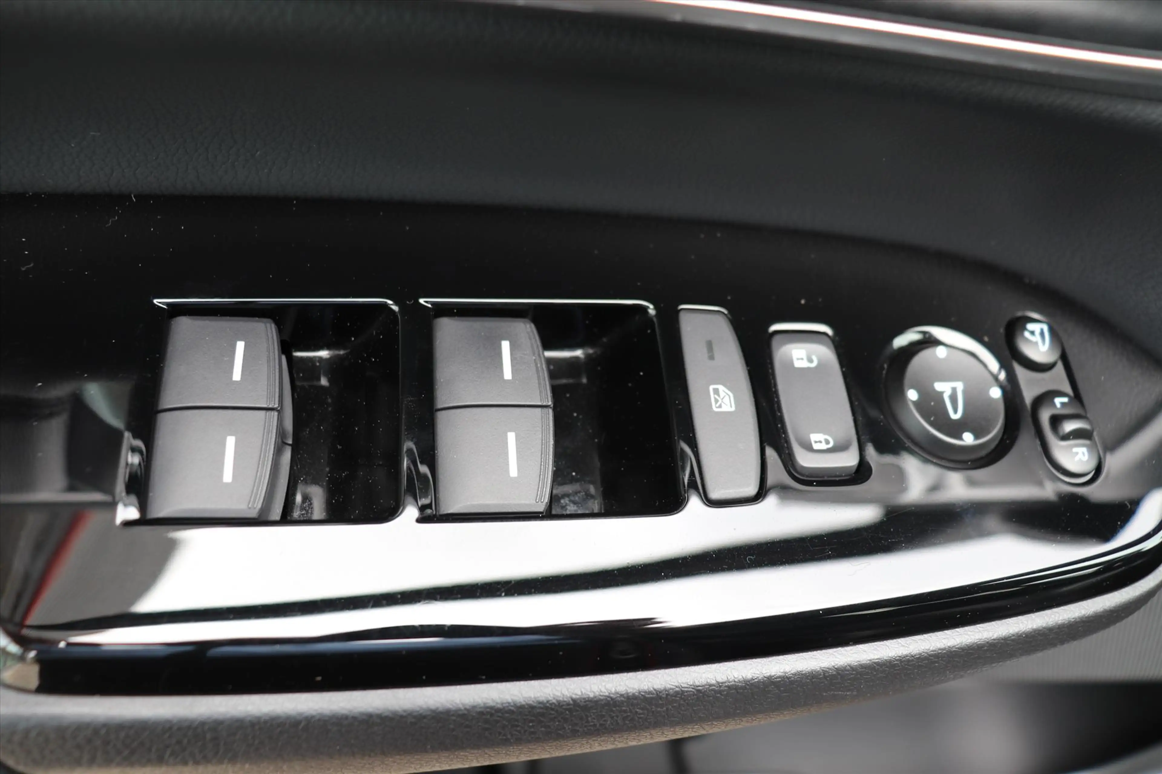Honda CR-V 2.0 HYBRID 184pk Lifestyle — photo 9