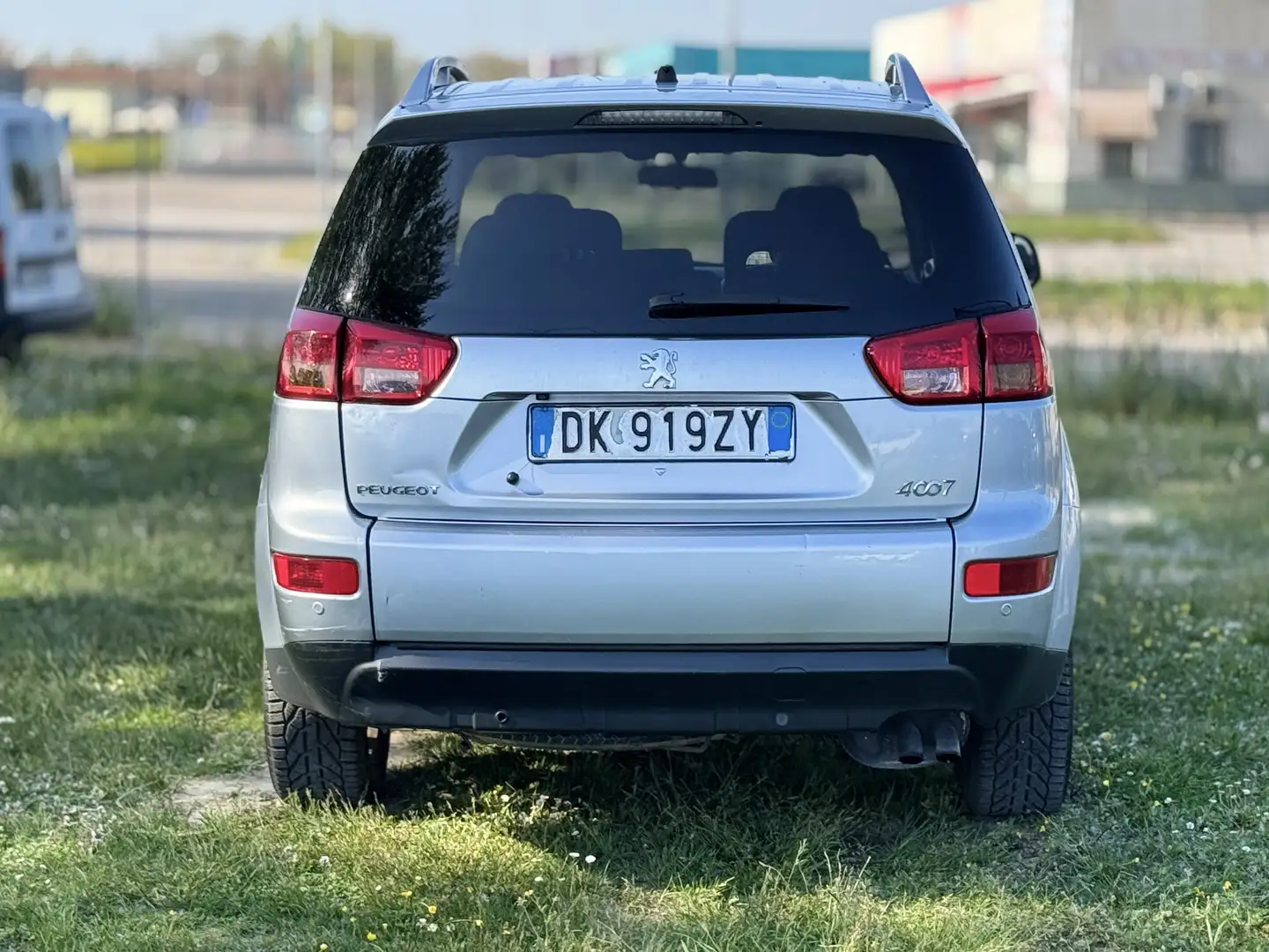 Peugeot 4007 2.2 diesel 7 Posti - 1