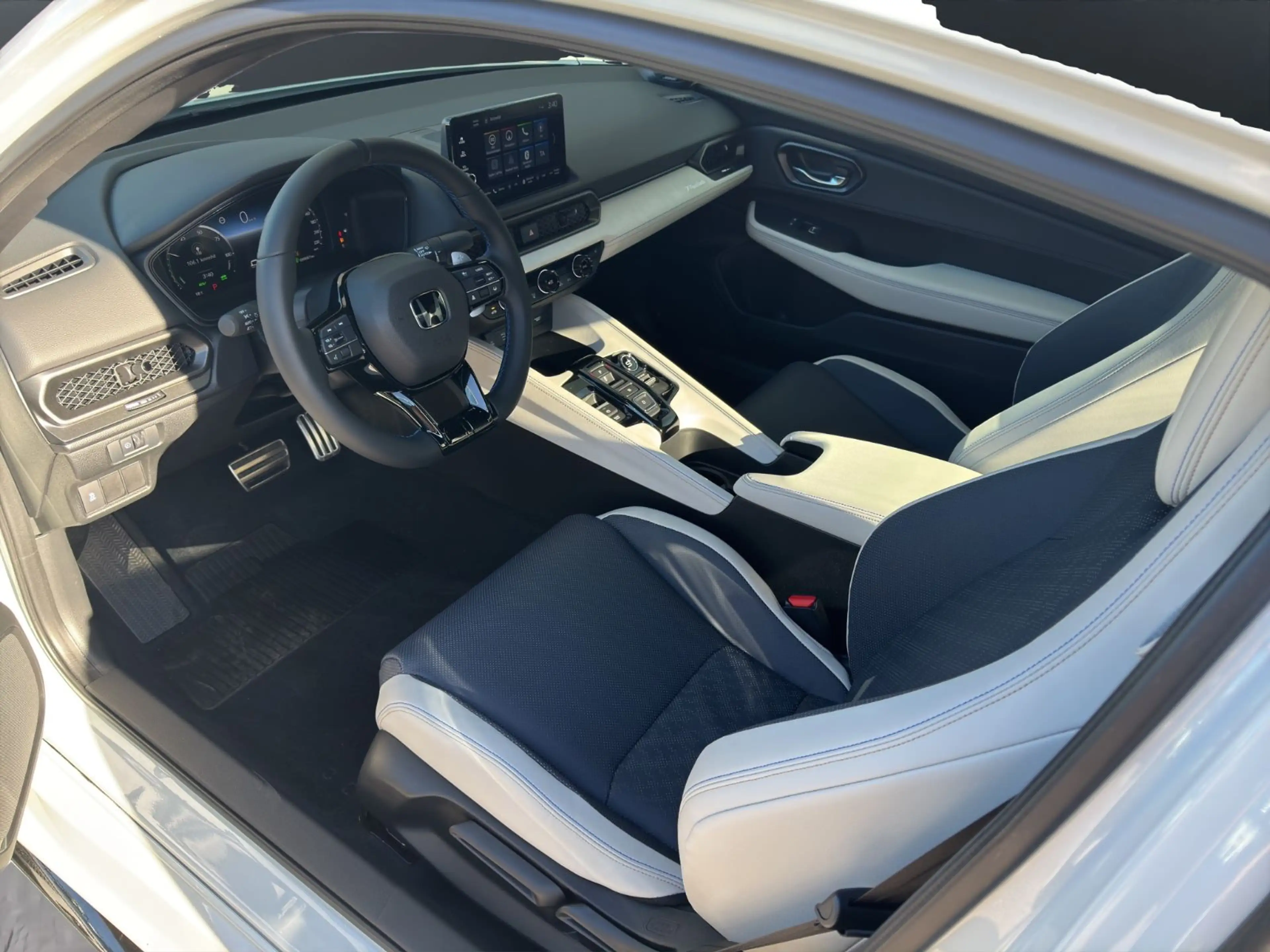 Honda Prelude 2.0 AT Advance eHEV AUT Distr Navi RKam — photo 8