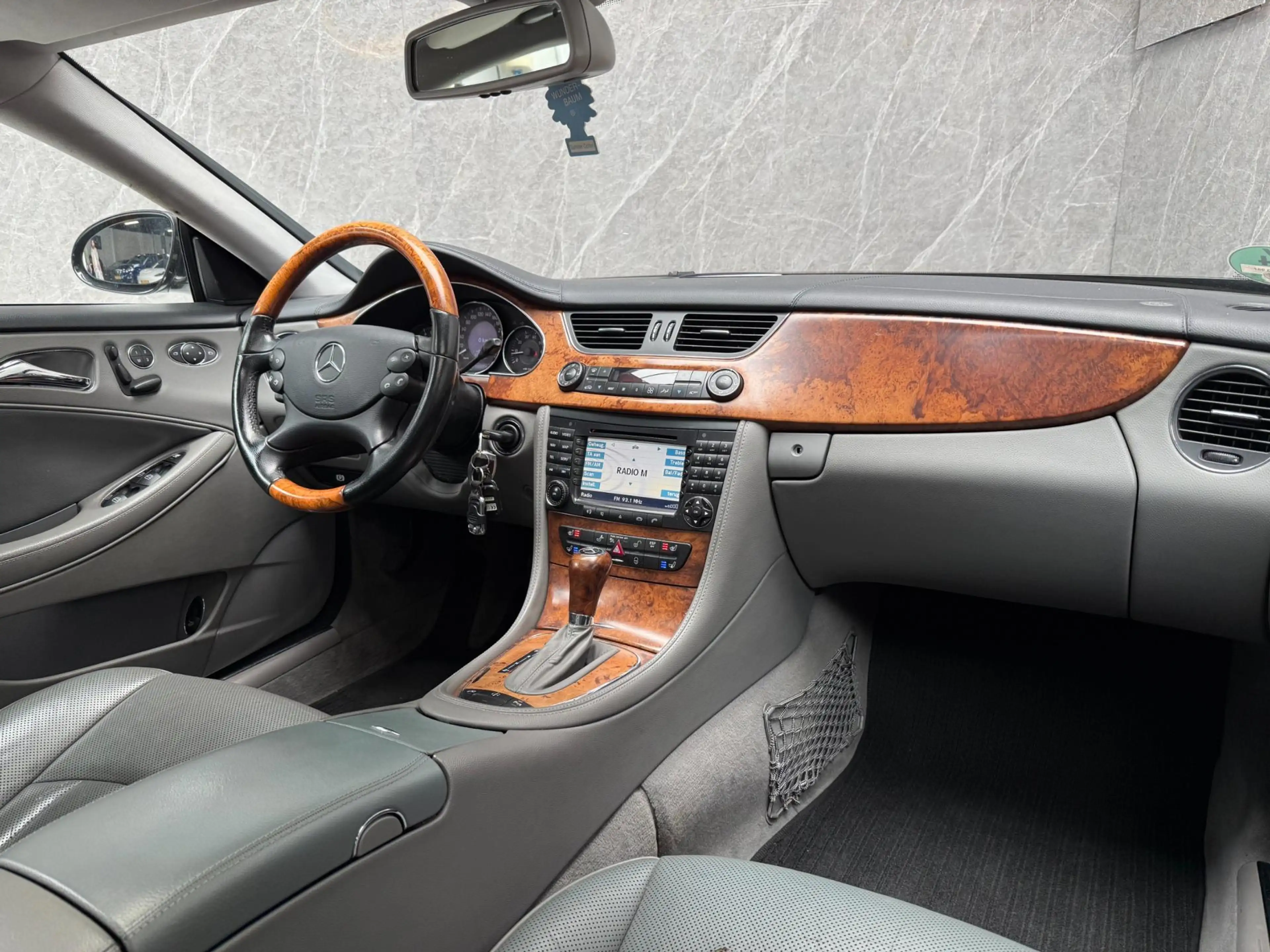 Mercedes-Benz CLS 500 Prestige 306 PK / Onderhouden / APK — photo 13