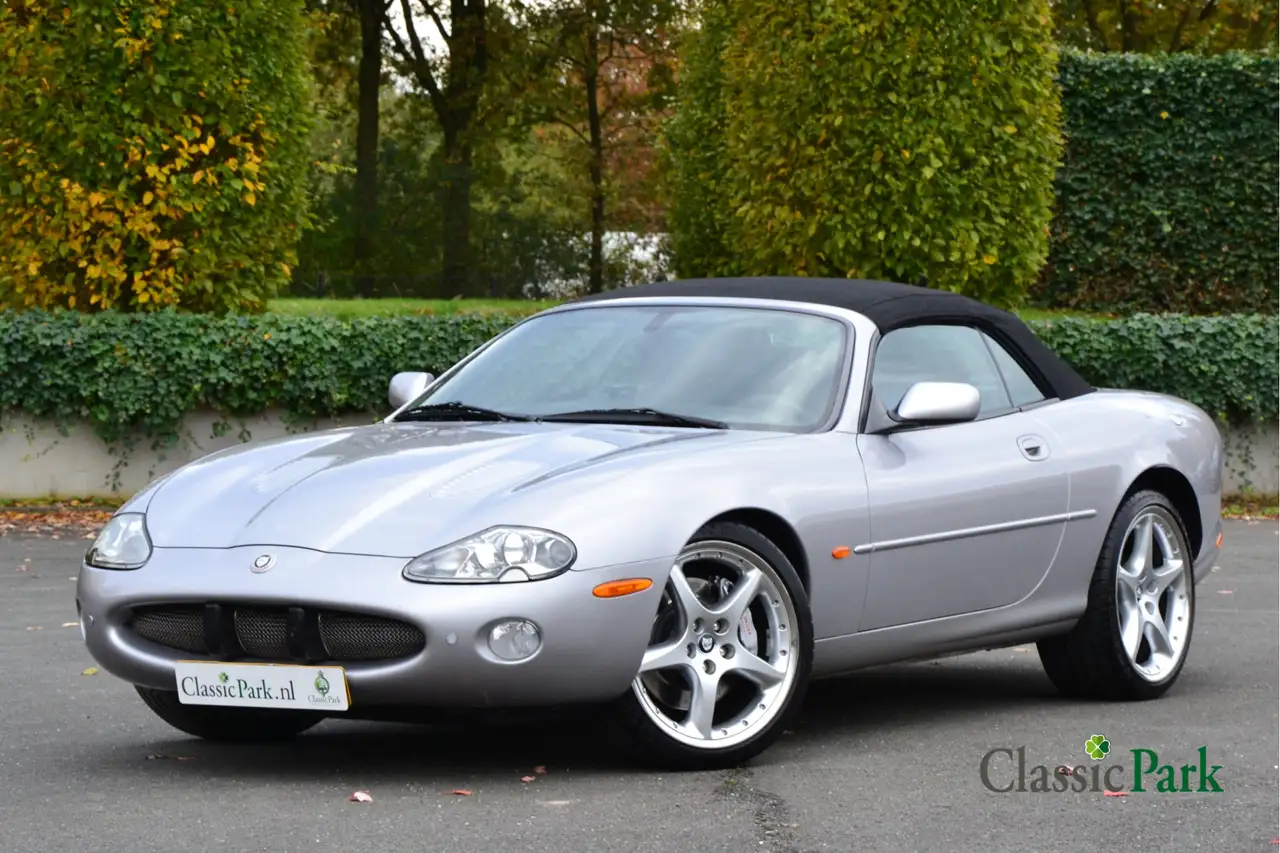 Jaguar XKR 4.0 V8 Silverstone convertible, foto 5