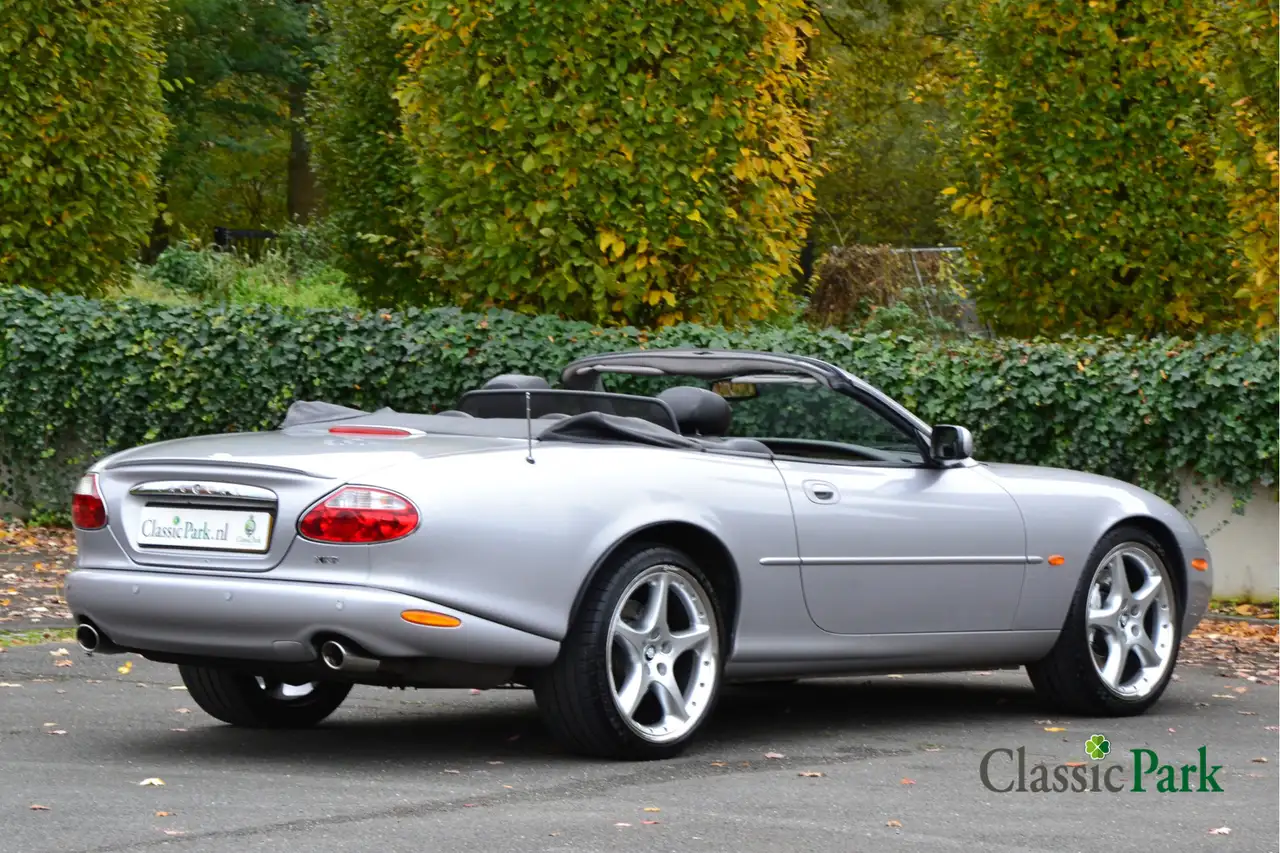 Jaguar XKR 4.0 V8 Silverstone convertible, foto 4