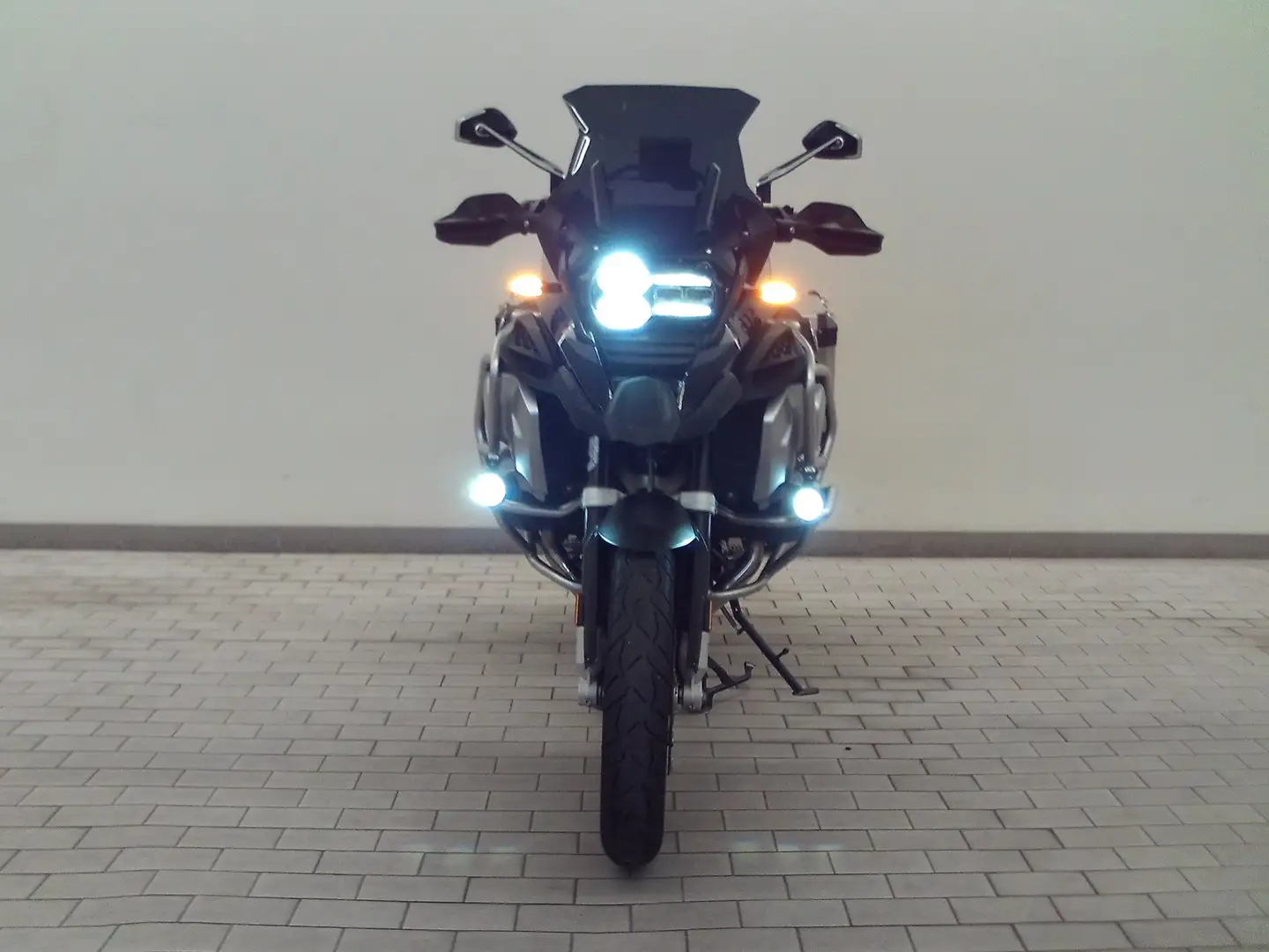 BMW R 1250 GS Adventure R 1250 GS Adventure Schwarz - 2