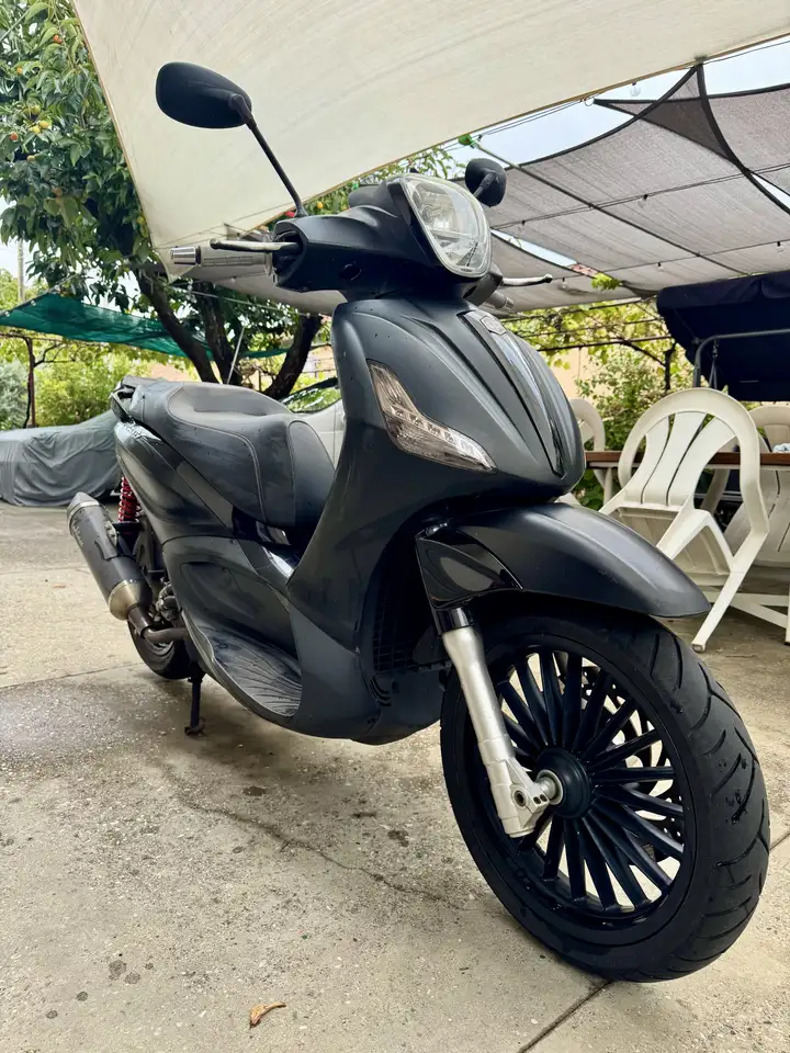 Piaggio Beverly 300