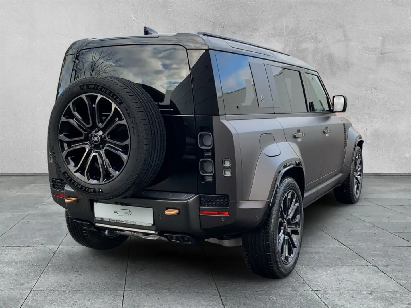 Land Rover Defender 110 P635 OCTA PANO+NSW+22LMF+ACC+HUD Grau - 2