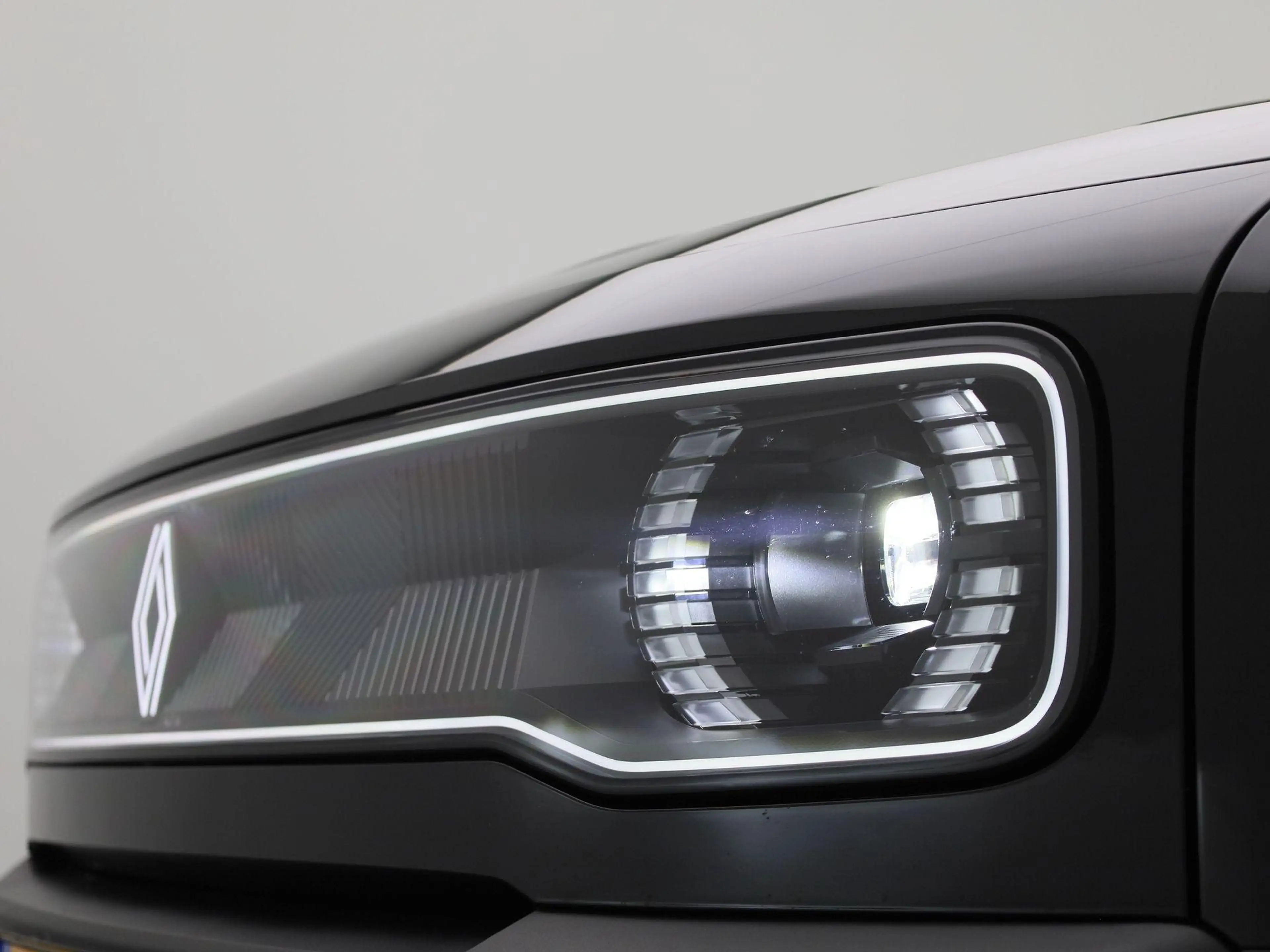 Renault R 4 Comfort Range Iconic 52 kWh 150PK | Harman Kardon — photo 11