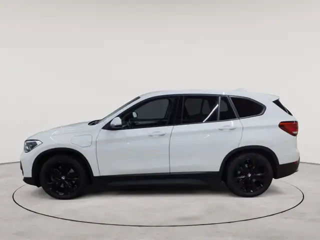 BMW X1 view 6
