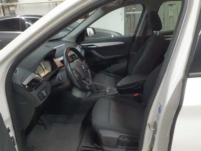 BMW X1 view 7