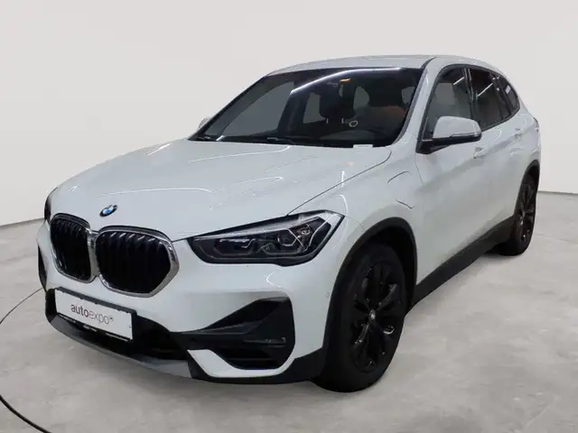 BMW X1 view 2