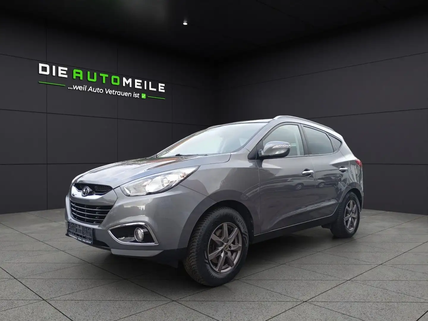 Hyundai iX35 Allr. SHZ 4x. AHK. TEMP. PDC. KLIMA Gris - 1