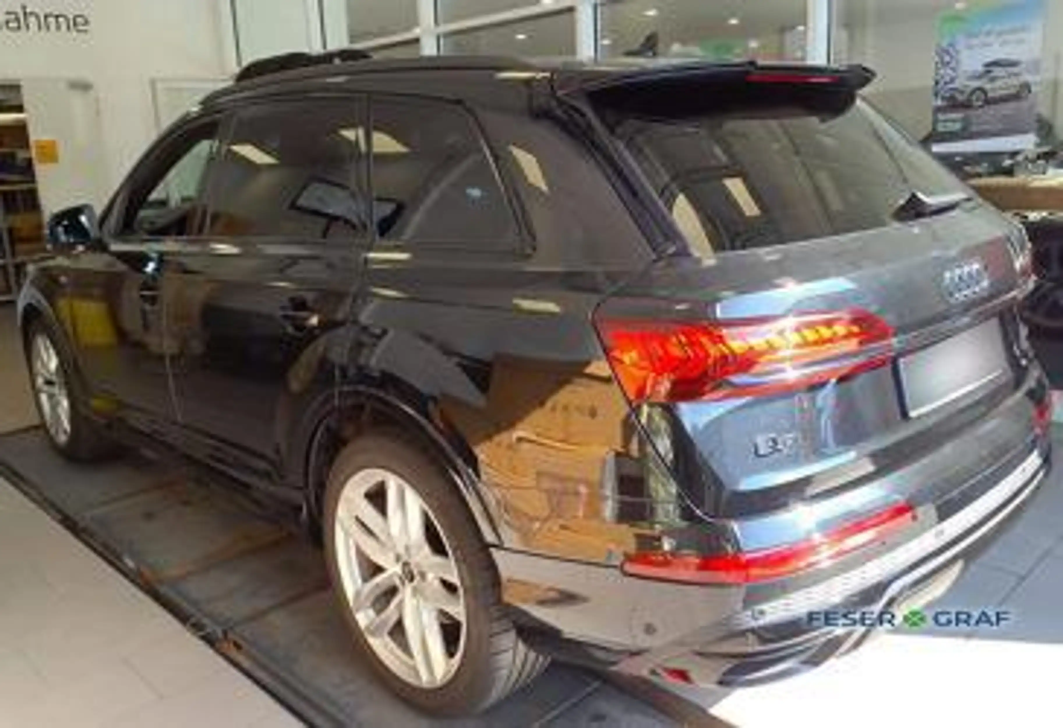 Audi Q7 50 TDI qu.S-line Navi AHK Pano HUD — photo 2