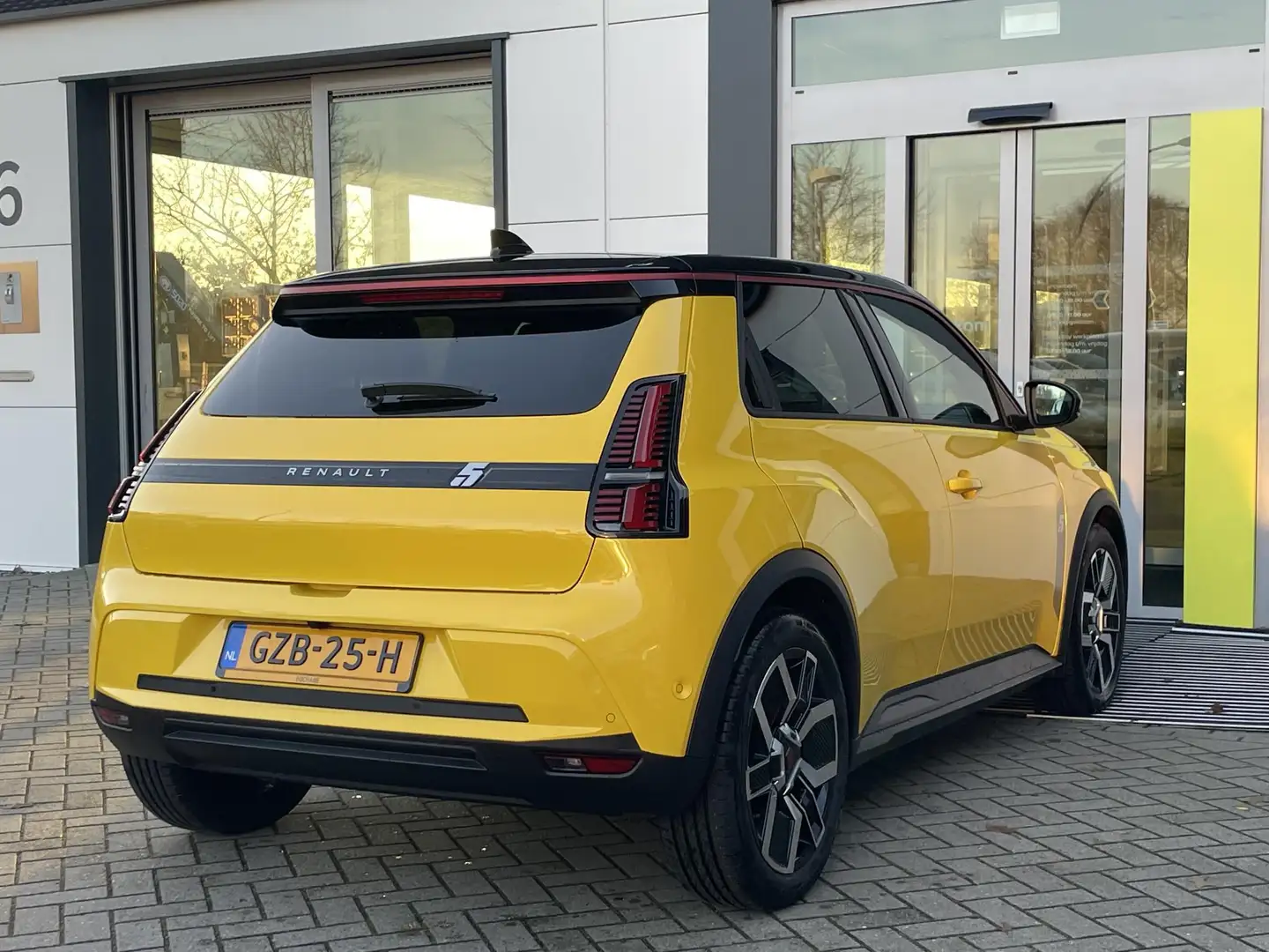 Renault R 5 Comfort Range Techno 52kWh | Pack winter | Easy pa Geel - 2