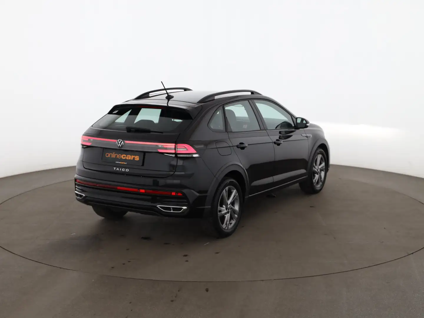 Volkswagen Taigo 1.0 TSI R-Line MATRIX RADAR R-CAM SITZHZG Schwarz - 2