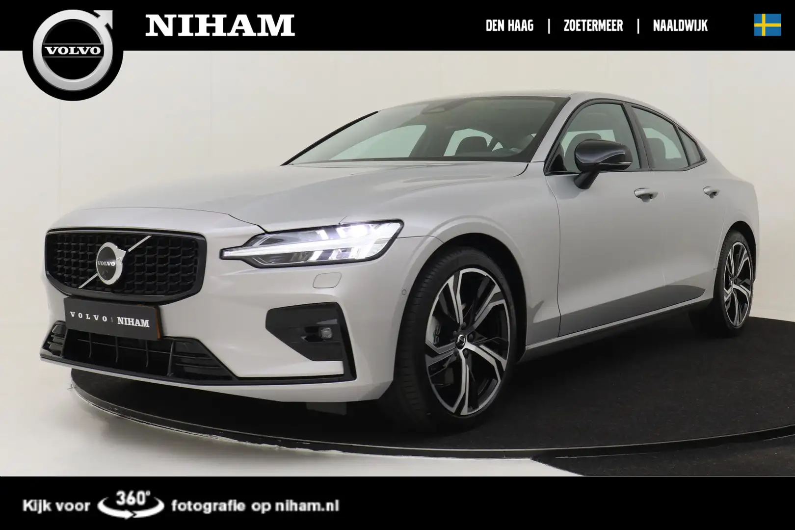 Volvo S60 B4 (M-HYBRID) PLUS DARK -PANO.DAK|GEVENT.LEDER|360 Grijs - 1