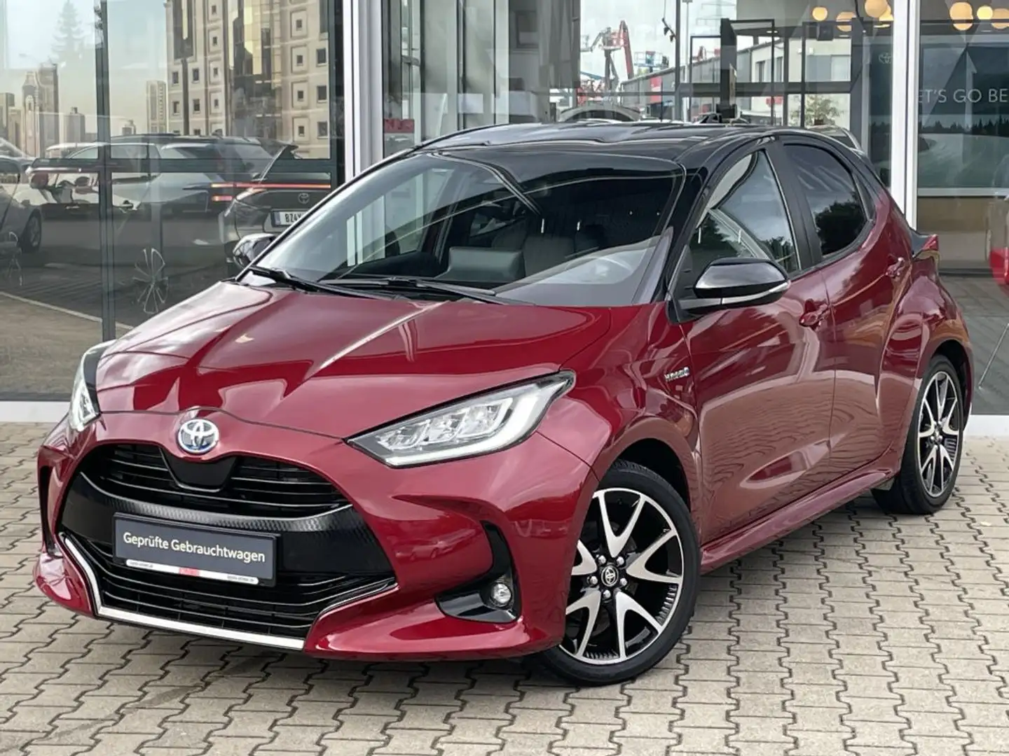 Toyota Yaris Hybrid 1.5 VVT-i Style *Sitzheizung*LED* - 2