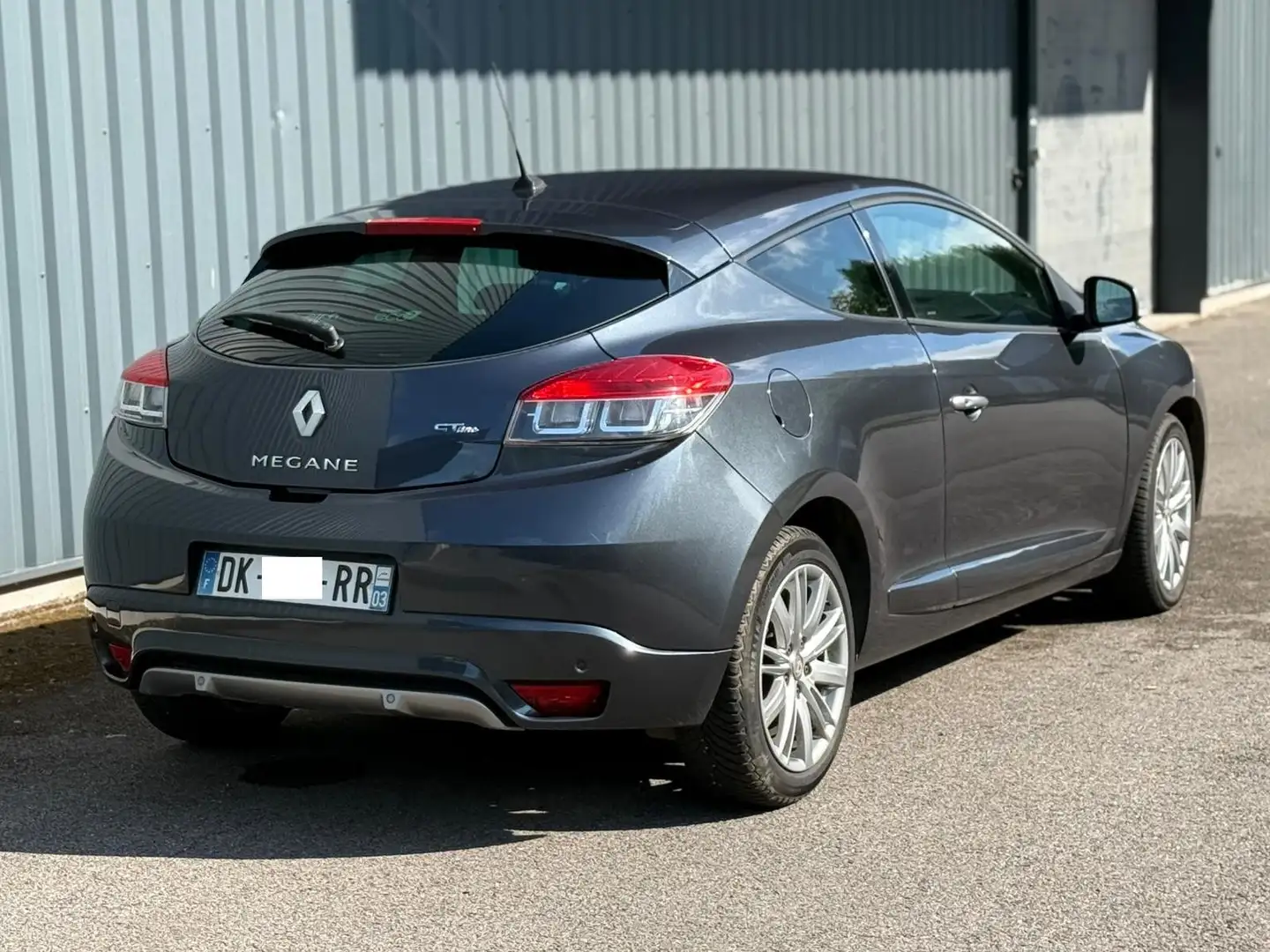Renault Megane III Coupé dCi 130  GT Line Gris - 2