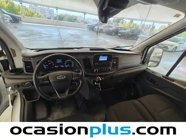 Ford Transit Custom view 7