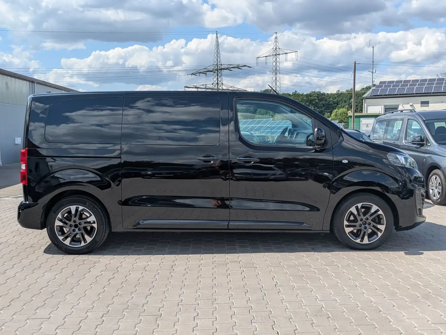 Opel Zafira Life 2.0 TOURER L2 ELEGANCE PANO*StHz*AHK Black - 2