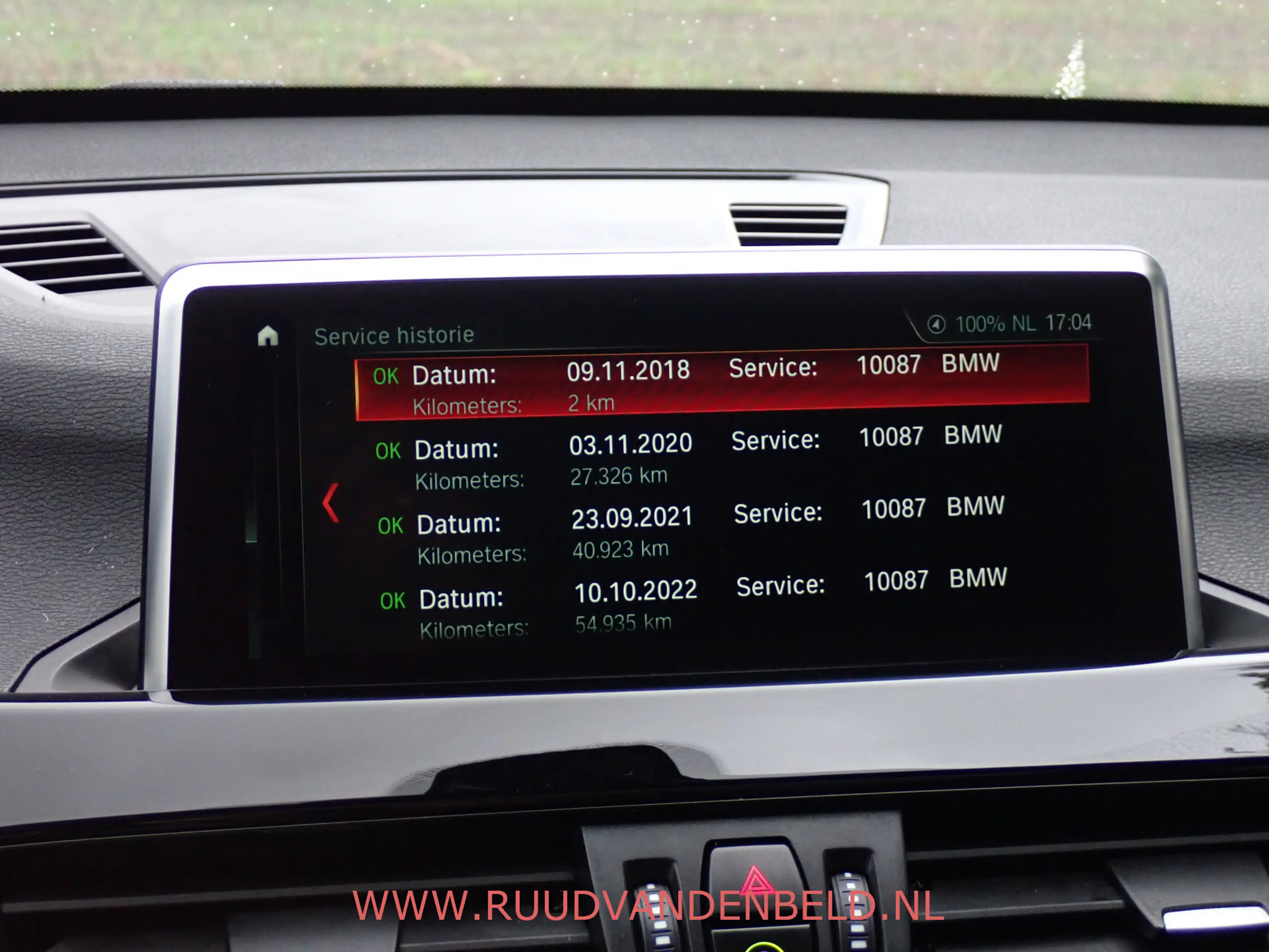 BMW X1 2.0i S-DRIVE PANODAK / CAMERA / HEAD-UP / SPORTLEE — photo 22