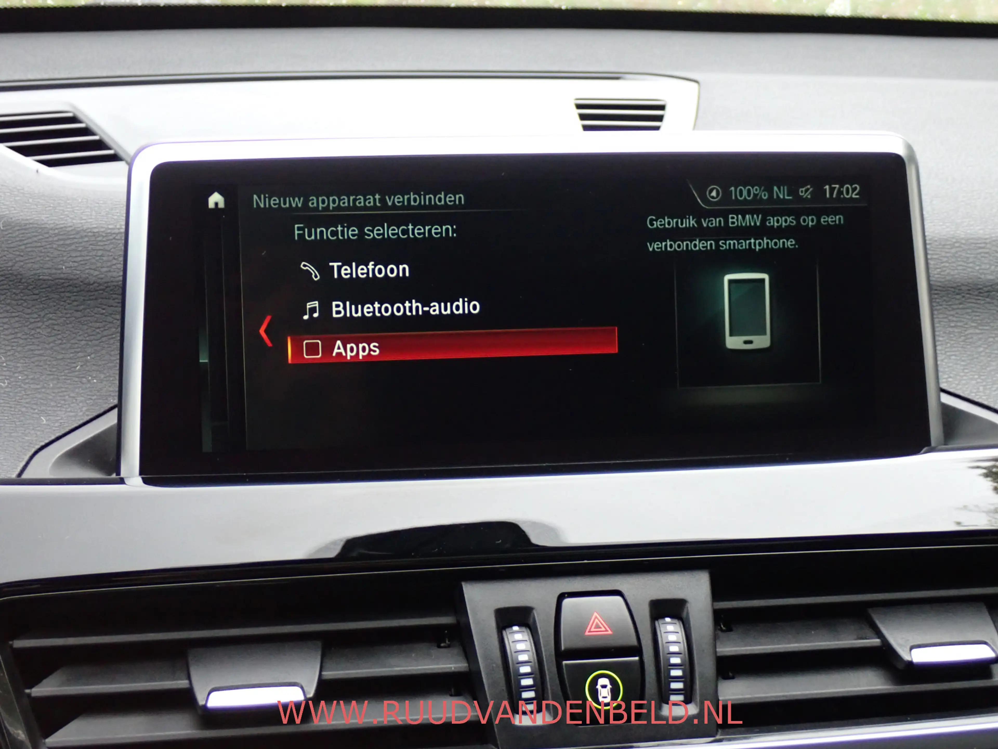 BMW X1 2.0i S-DRIVE PANODAK / CAMERA / HEAD-UP / SPORTLEE — photo 21