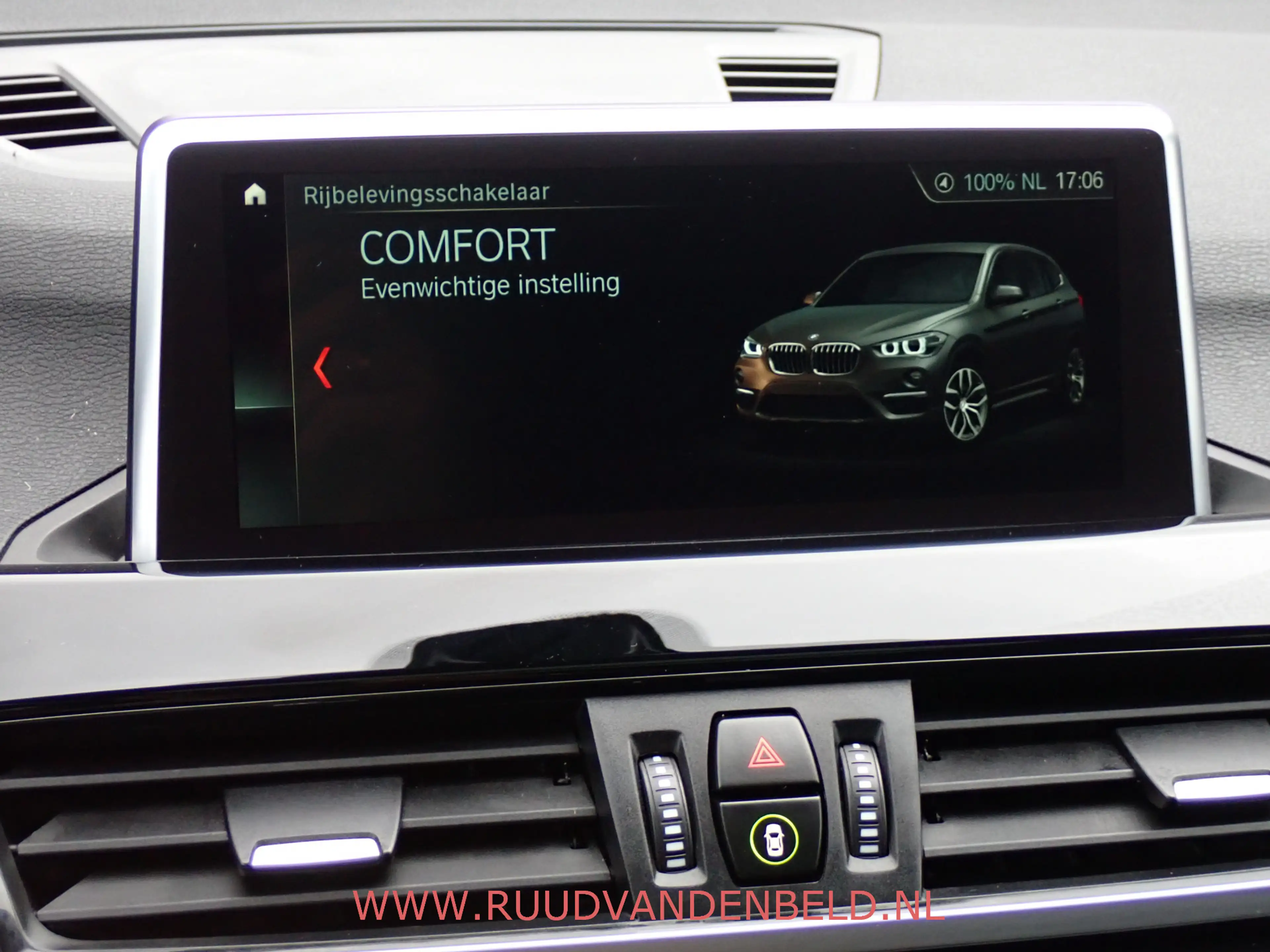 BMW X1 2.0i S-DRIVE PANODAK / CAMERA / HEAD-UP / SPORTLEE — photo 28