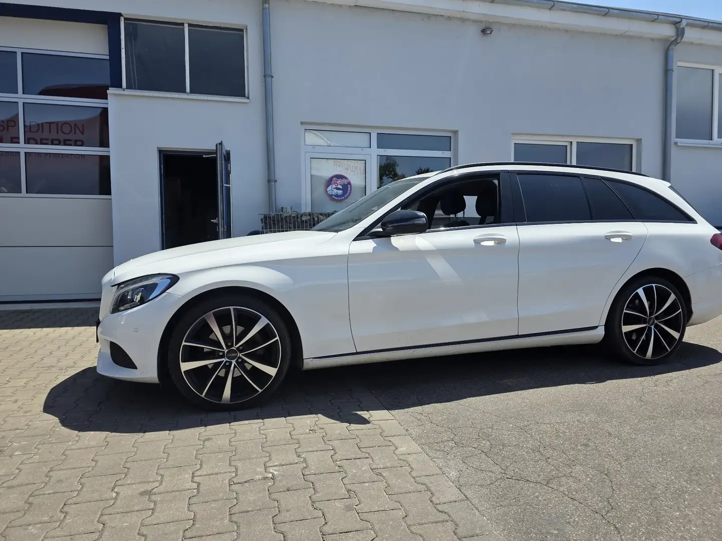 Mercedes-Benz C 200 (BlueTEC) d T Avantgarde - 2