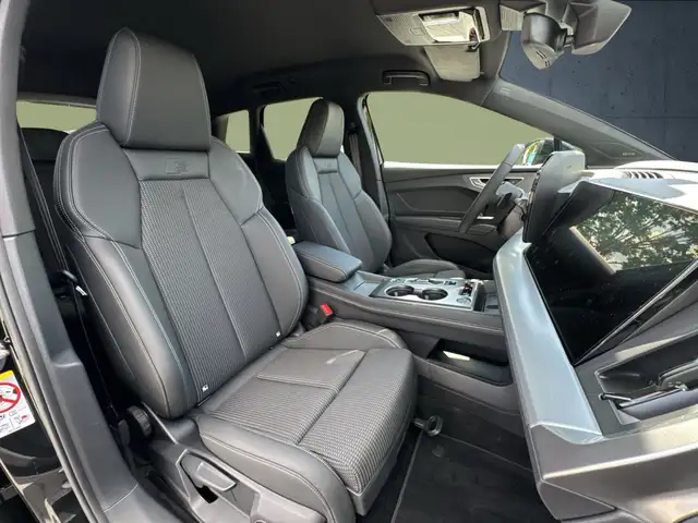 Audi Q4 E-Tron view 14