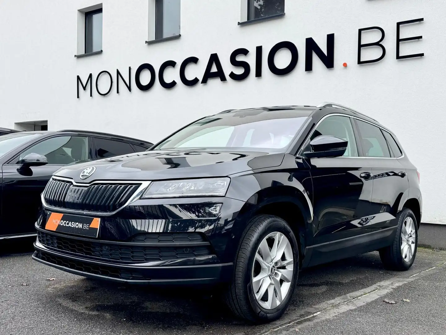 Skoda Karoq 2.0 TDi PHARES LED CARPLAY GPS CAMERA JANTES 17 Noir - 2