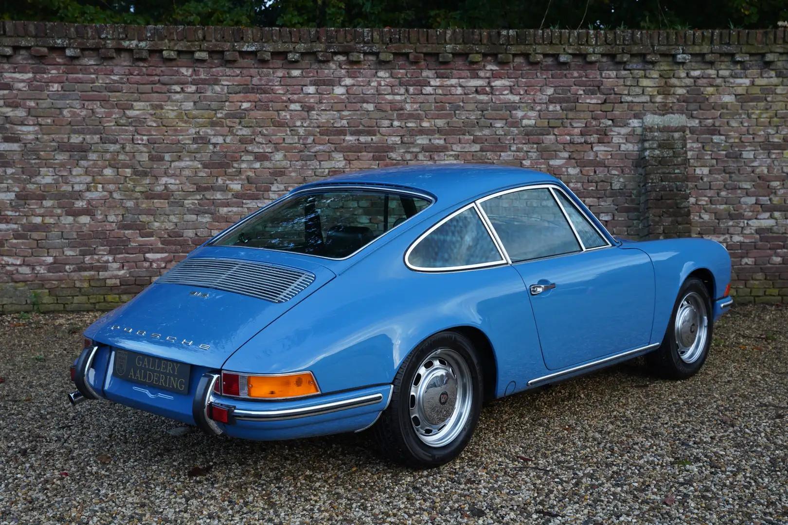 Porsche 912 coupé "Factory 5-speed" "Bare metal" body restorat Blau - 2
